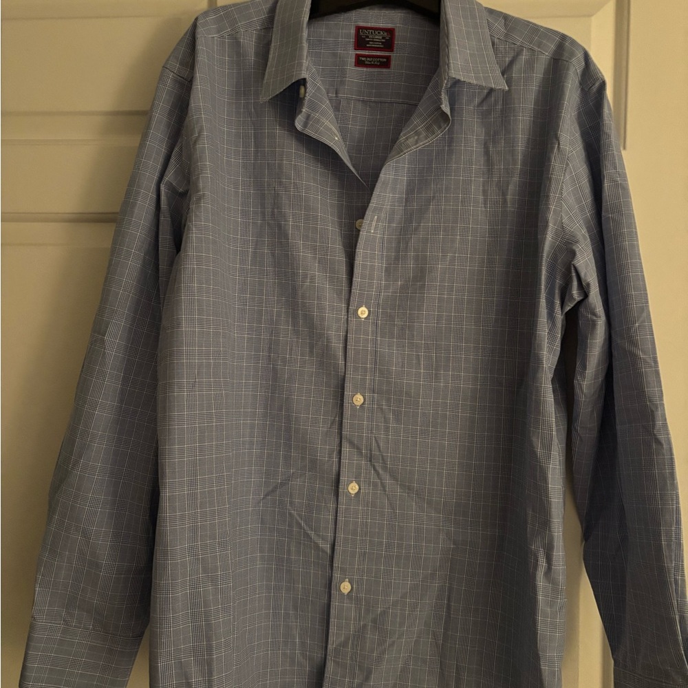 UNTUCKit Men's Blue Windowpane Dress Shirt. SizeXXL. Wrinkle free.